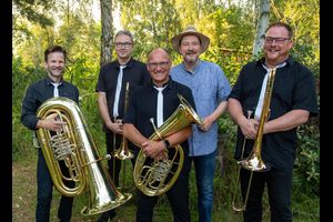 Blechfest im Schlosshof